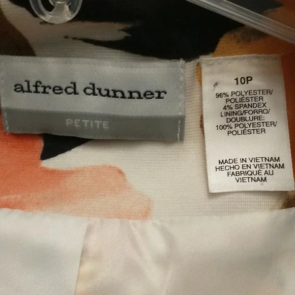 Alfred Dunner Floral Jacket size 10P - Picture 3 of 3